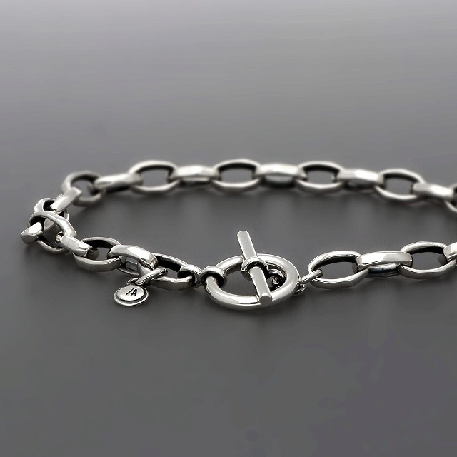 シルバーブレスレット