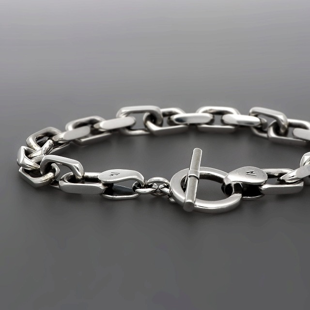 シルバーブレスレット