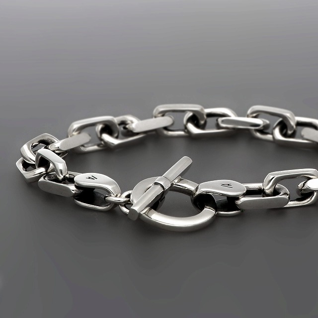 シルバーブレスレット