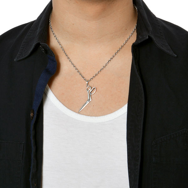 シルバーネックレス