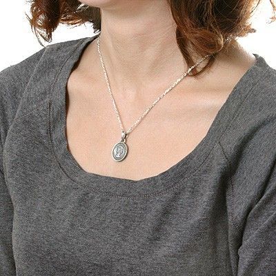 シルバーネックレス