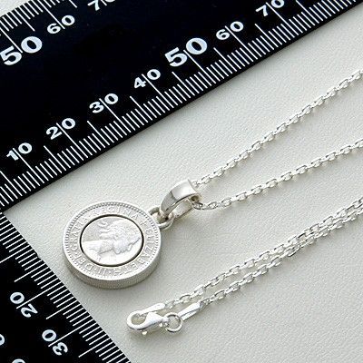 シルバーネックレス