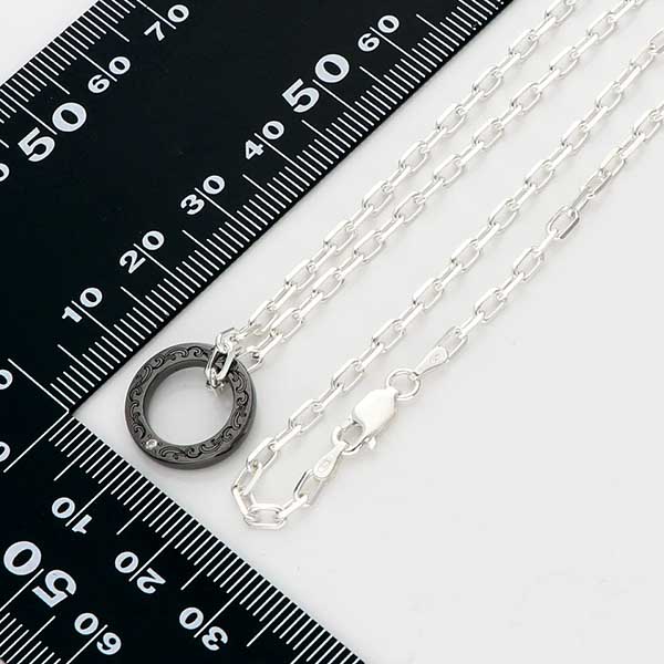 シルバーネックレス