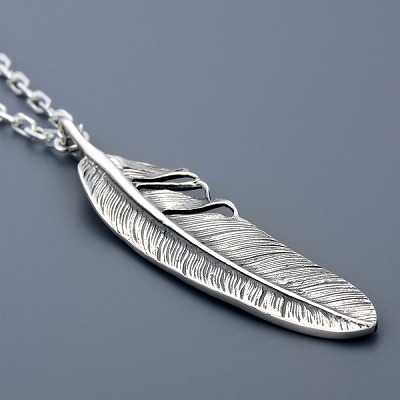 シルバーネックレス