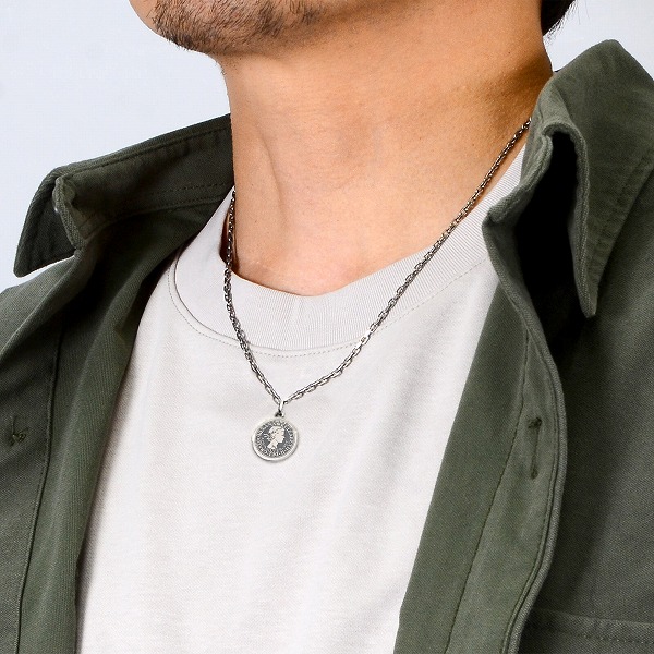 シルバーネックレス