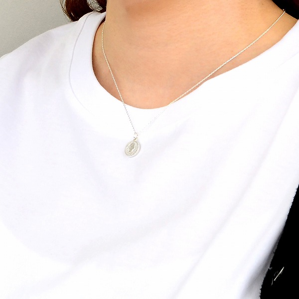 シルバーネックレス