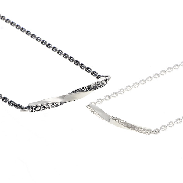 シルバーペアネックレス