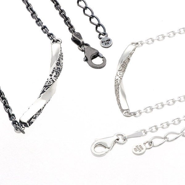 シルバーペアネックレス