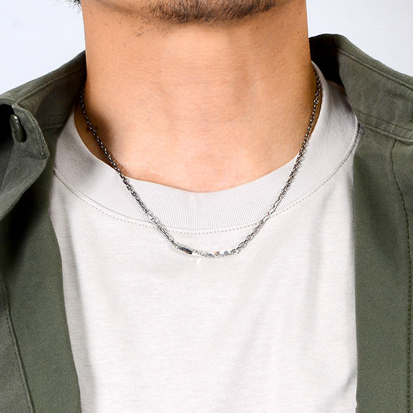 シルバーネックレス