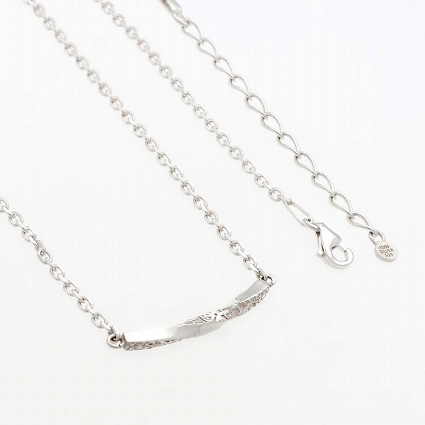 シルバーネックレス