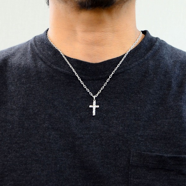 シルバーネックレス