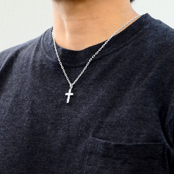 シルバーネックレス