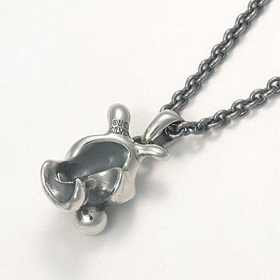 シルバーネックレス