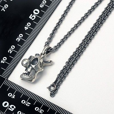 シルバーネックレス