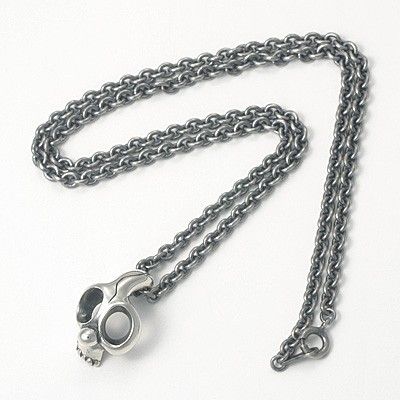 シルバーネックレス