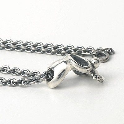 シルバーネックレス