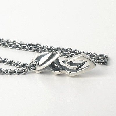 シルバーネックレス