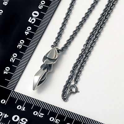 シルバーネックレス