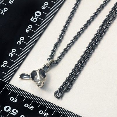 シルバーネックレス