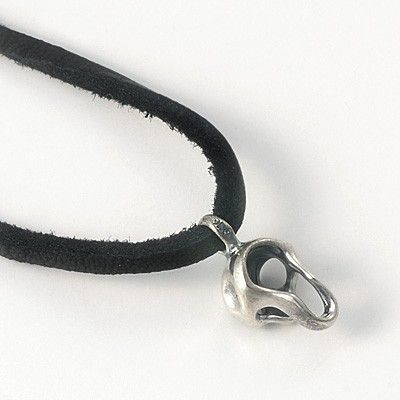 レザーネックレス