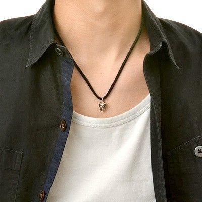 レザーネックレス