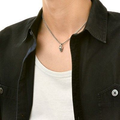 シルバーネックレス