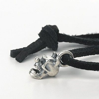 レザーネックレス