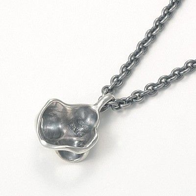 シルバーネックレス