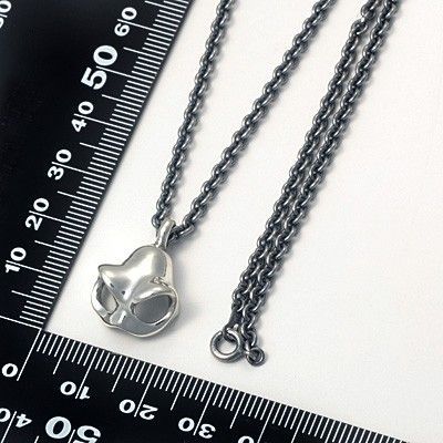 シルバーネックレス