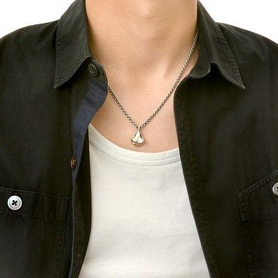 シルバーネックレス