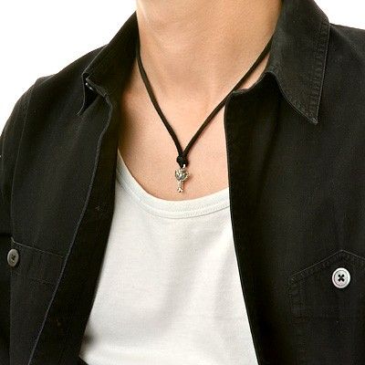 レザーネックレス