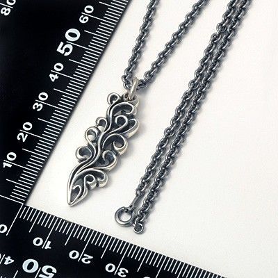 シルバーネックレス