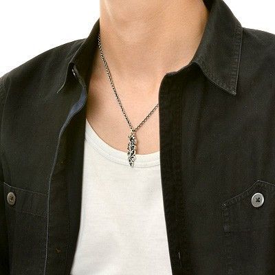 シルバーネックレス