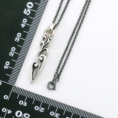 シルバーネックレス