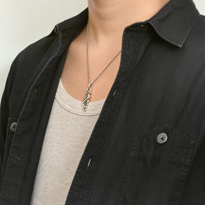 シルバーネックレス