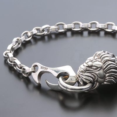 シルバーブレスレット