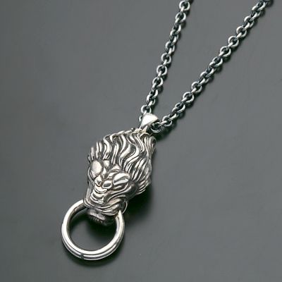 シルバーネックレス