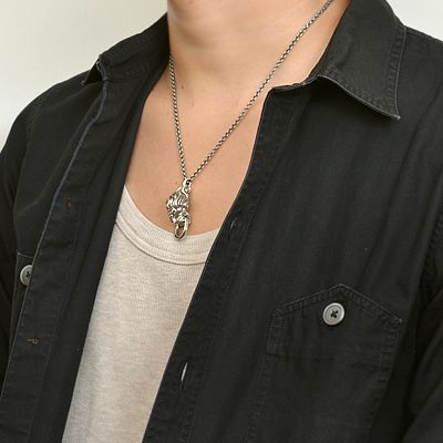 シルバーネックレス