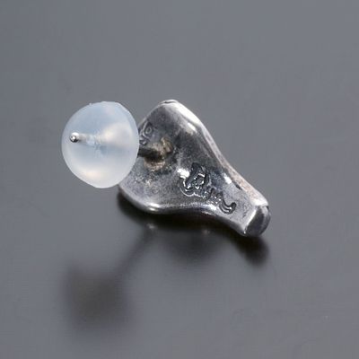 シルバースタッドピアス(片耳用)