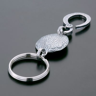 シルバーキーホルダー