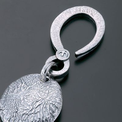 シルバーキーホルダー