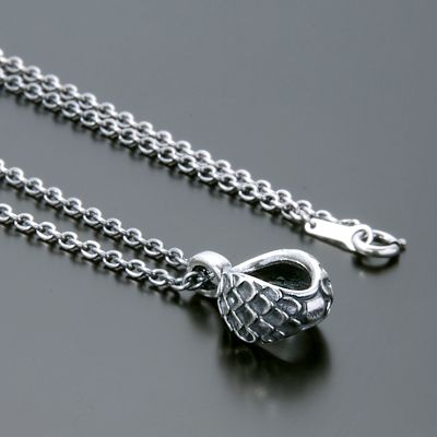 シルバーネックレス