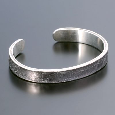 シルバーバングル