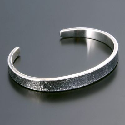 シルバーバングル