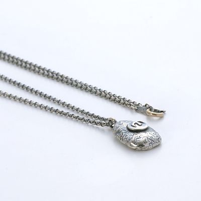 シルバーネックレス