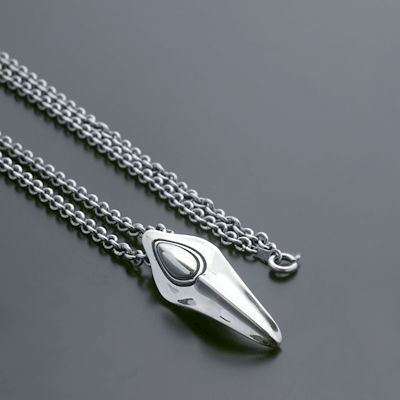 シルバーネックレス