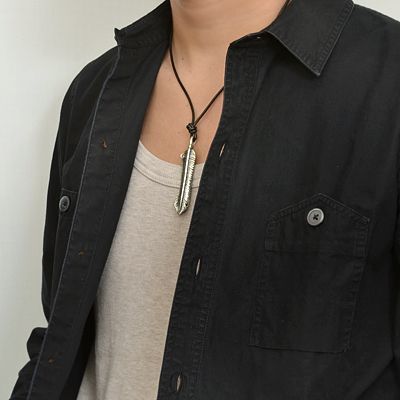 レザーネックレス