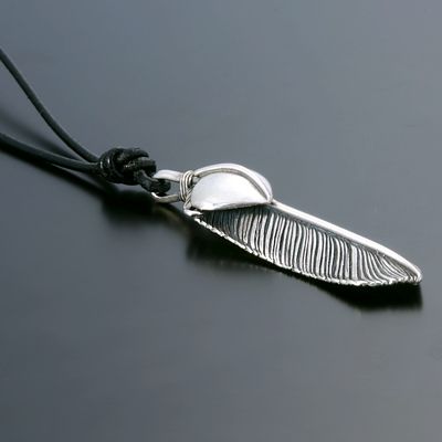 シルバーネックレス