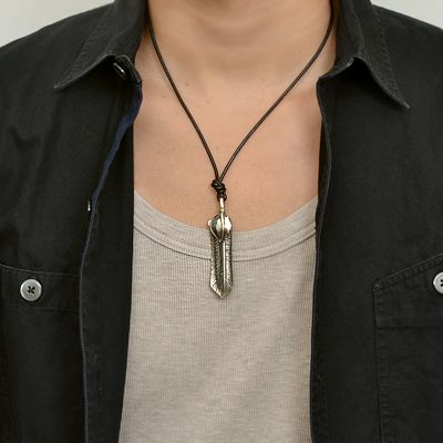 シルバーネックレス