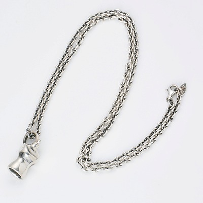 シルバーネックレス